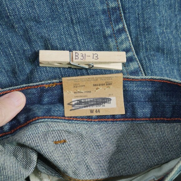 Foundry Men's Loose Fit Jean Shorts Size 44 Stonewashed Blue Denim NWT - Picture 4 of 5